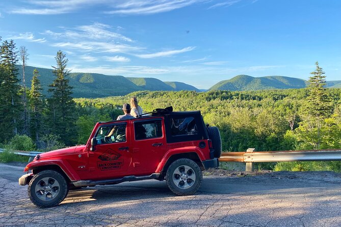 Cabot Trail Jeep Adventure - Cruise Excursion - Meeting beside Sydney’s Big Fiddle