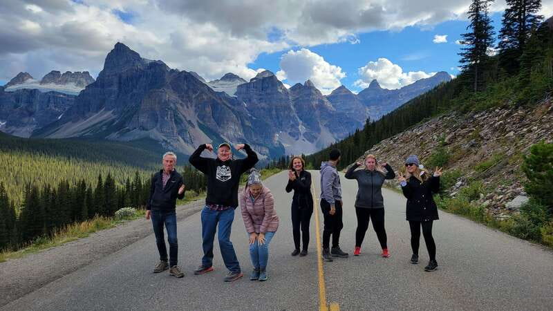 Calgary: 2-Day Banff National Park Highlights Summer Tour - Five things to know before booking
