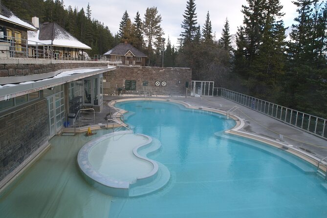 Calgary/Banff: Gondola, Upper Hot Spring, Bow Fall & Top 3 Lakes - Johnson Lake finishes the lake circuit