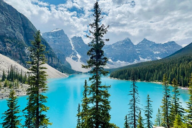 Calgary/Canmore/Banff: Moraine Lake & Lake Louise Return Shuttle - Why these two lakes make a strong Banff day