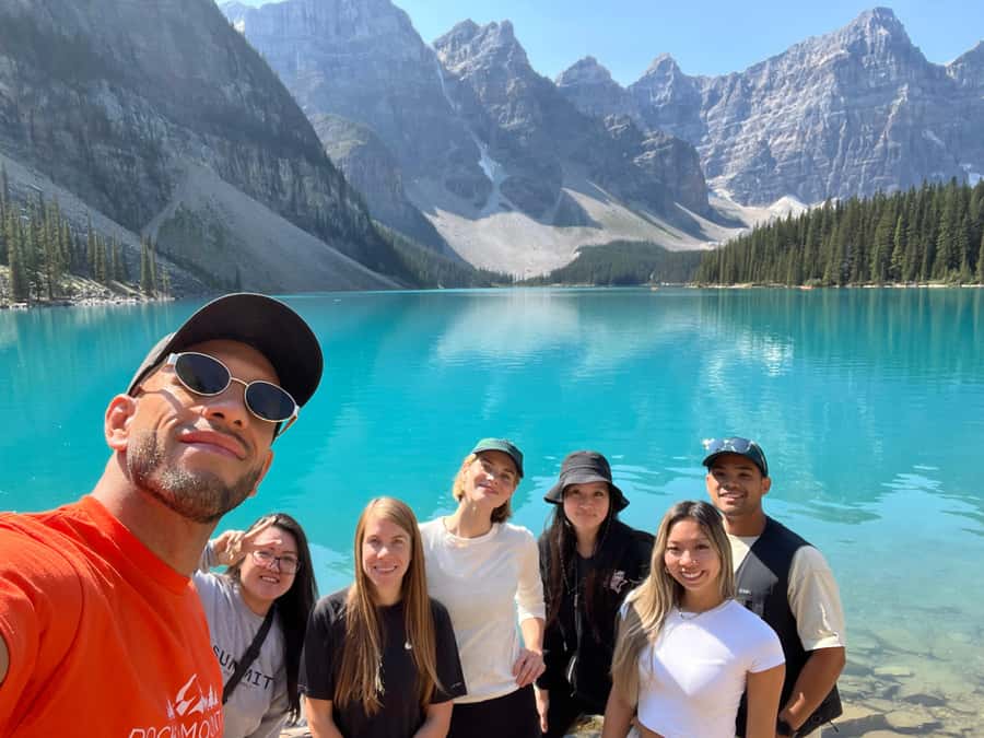Calgary/Canmore: Banff National Park & Lake Louise Day Trip - Lake Louise with the Victoria Glacier behind it