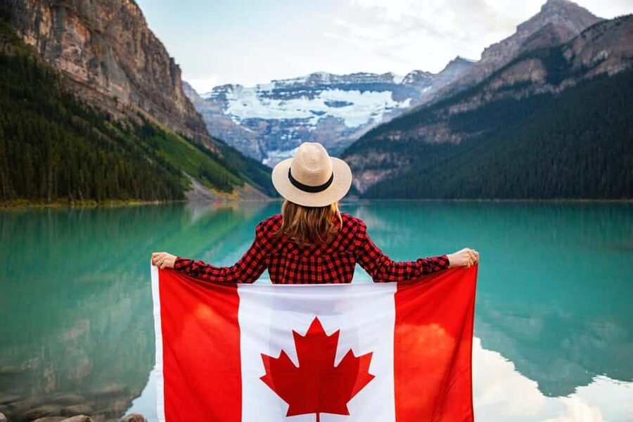 Calgary/Canmore: Lake Louise, Moraine Lake, & Banff Day Tour - Why this tour works for the Banff area