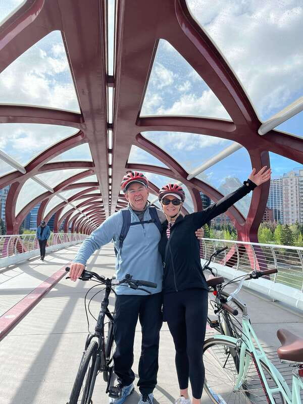 Calgary: City Bike Tour, Highlights and Bow River - Downtown Calgary: Buildings, Streets, and a City in Motion