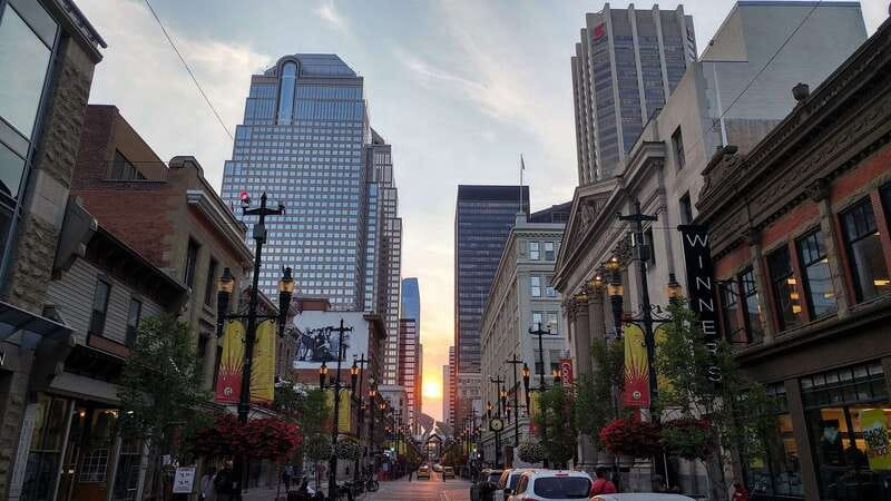 Calgary Downtown: 2-Hour Introductory Walking Tour - Public art that rewards looking up and around