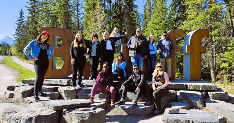 Calgary: Glaciers, Mountains, Lakes, Canmore and Banff Tour - The Icefields Parkway is part of the experience