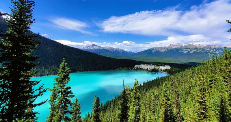 Calgary: Glaciers, Mountains, Lakes, Canmore and Banff Tour - Bow Lake adds a quieter mountain pause