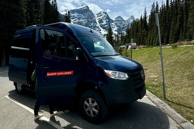 Calgary YYC Airport: Hassle-free Private Transfer to Lake Louise - Who will benefit most from a private transfer
