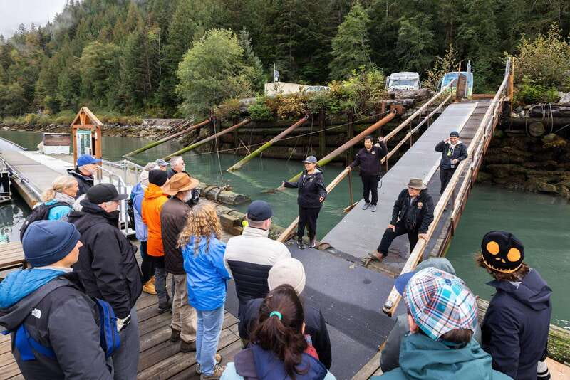 Campbell River: Bute Inlet Grizzly-Watching Tour & Boat Ride - Who should book this tour?
