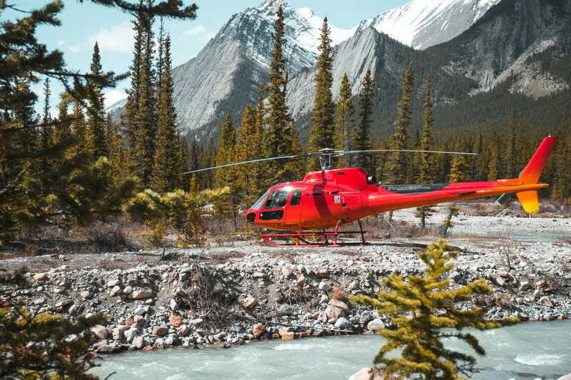 Canadian Rockies: Private Helicopter Tour and Hike for Two - Who should book this helicopter and hike