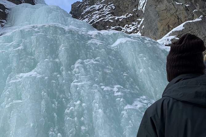Canmore: Canyons & Cave Paintings - 2.5hr Hiking Tour - From Canmore Recreation Centre to Kananaskis Country