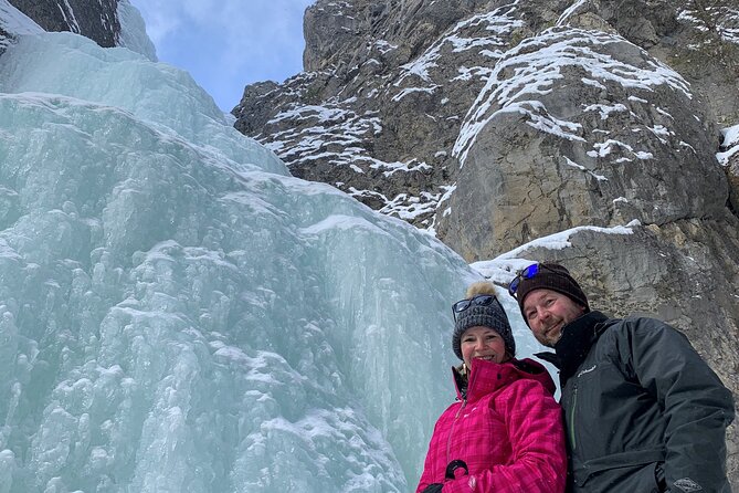 Canmore: Canyons & Cave Paintings - 2.5hr Hiking Tour - Guides Jacob and Ben