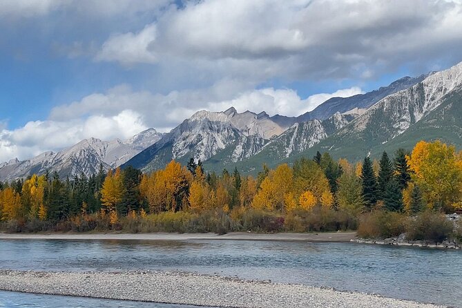 Canmore Town Walking Tour with Refreshment and Sweet Treat - The refreshment and sweet treat