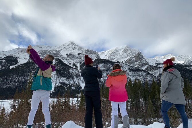 Canmore: Wilderness & Wildlife Tour - 2hr Walk - Key points at a glance