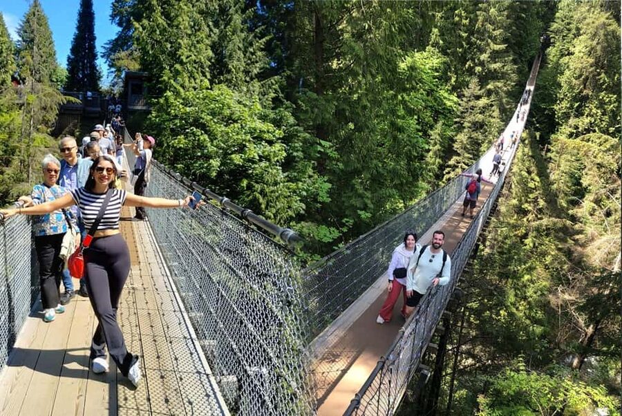 Capilano Br+Grouse Mtn+Dam+Lake&Hatcher/5in1/Small Group/Car - Why this six-hour Vancouver tour covers so much
