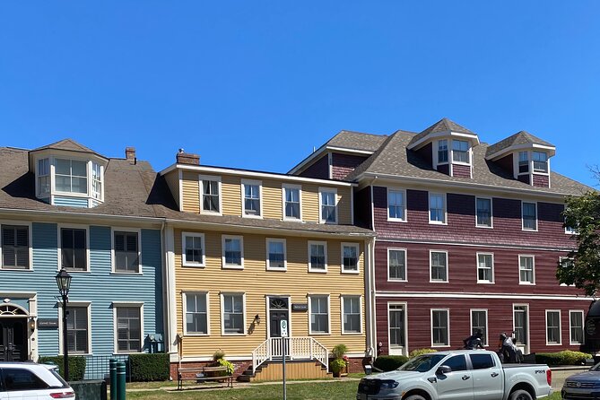 Charlottetown Walking Tour - Victoria Row adds everyday city life to the history