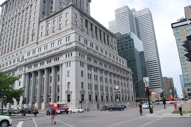 City tour; Like a Montrealer - What the private format changes