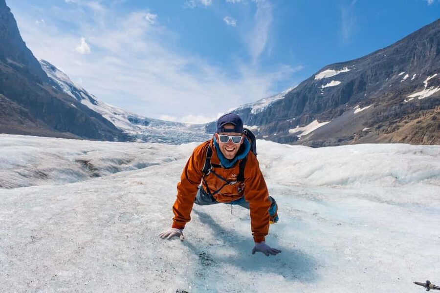 Columbia Icefield Adventure, Bow Lake & Peyto Lake Tour - Bow Lake gives you the first proper photo stop