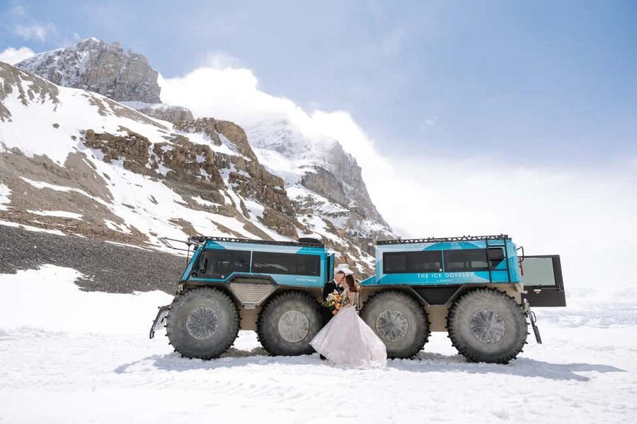 Columbia Icefield: Ice Odyssey Glacier Experience - A quieter route to Athabasca Glacier