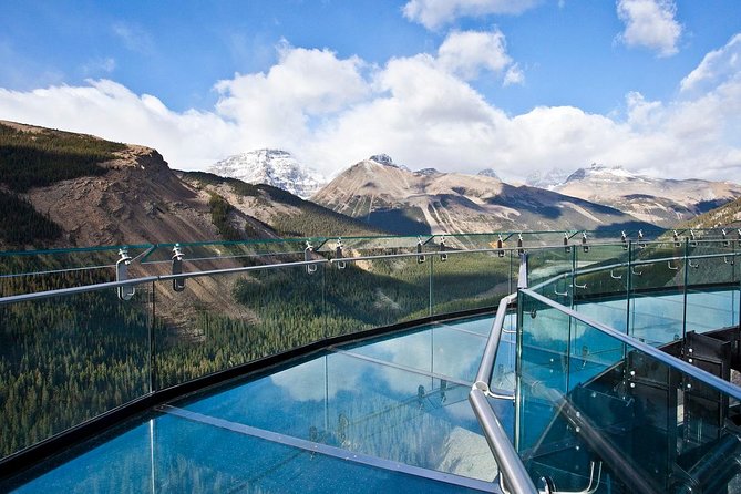 Columbia Icefield Tour with Glacier Skywalk from Banff - Pickup details deserve careful attention