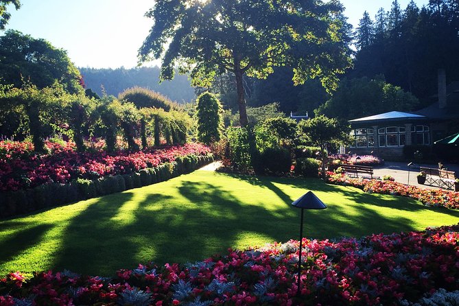 COMBO Victoria City Tour & Butchart Gardens & Entry Tix - The drive adds useful local context