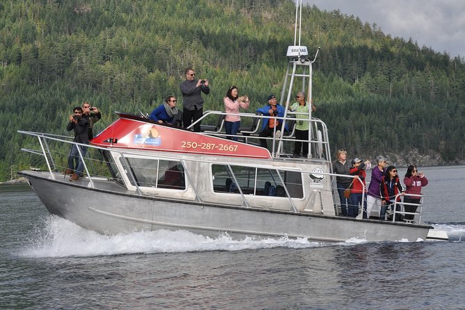 Covered Boat Whale Watching 6-Hour Tour from Campbell River - A small boat group makes a real difference