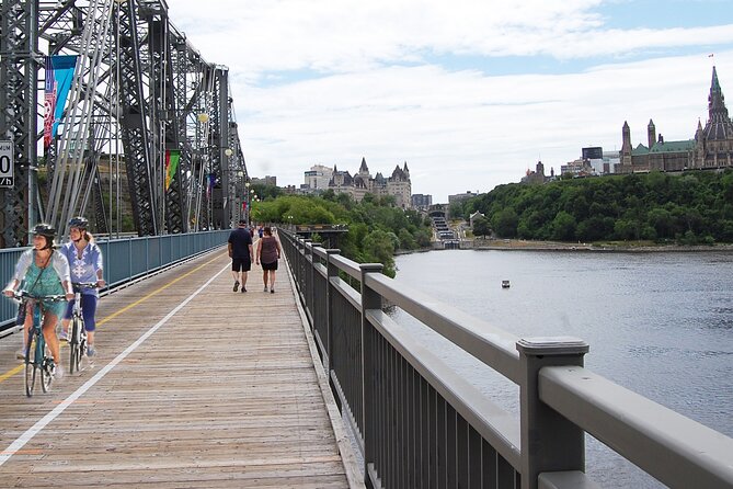 Cycling Ottawa's 200th Anniversary, self-guided - Following the Rideau Canal without a guide