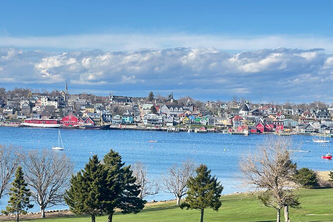 Day Trip to Lunenburg, Mahone Bay and Peggy's Cove from Halifax - The cost and what the private format is worth