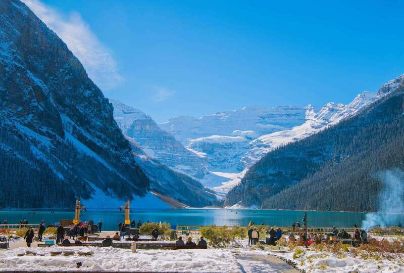 Deep Day Tour to Emerald, Moraine, Louise Lake, J. Canyon... - Four famous sights, plus a quieter finish