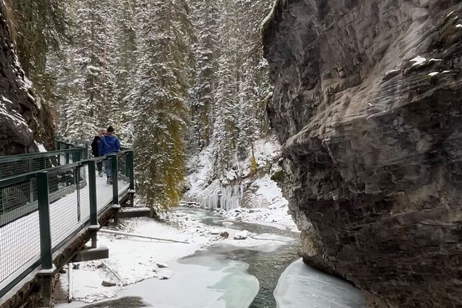 Discover 9 Iconic Banff Sights in a Day! with extra Comfort-12pax - Bow Falls and Surprise Corner finish the Banff views