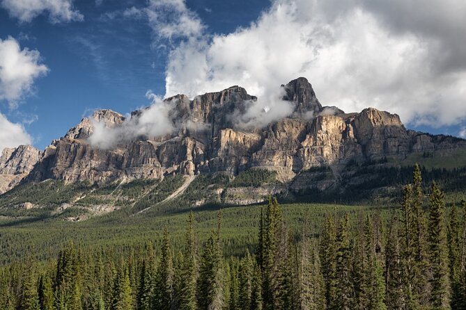 Discover 9 Iconic Banff Sights in a Day! with extra Comfort-12pax - Moraine Lake from June through October