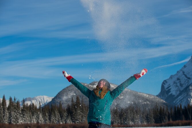 Discover Lake Louise and Yoho In Winter - Lake Louise shoreline walk and frozen views