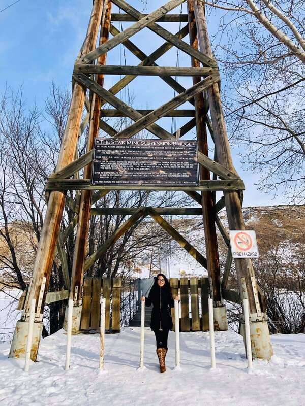 Drumheller Full-day Private Sightseeing Tour - Crossing the Star Mine Suspension Bridge