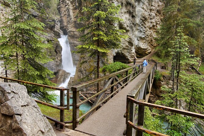 eBike and Hike Banff to Johnston Canyon small group guided program - Timing, transport, and what the four hours really means