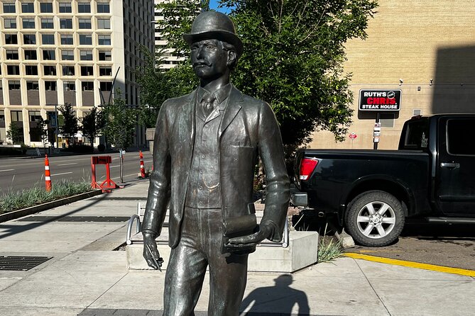 Edmonton City Highlights 3 Hour Walking Tour | Gratuity-Based - The Alberta Legislature and the story of the province