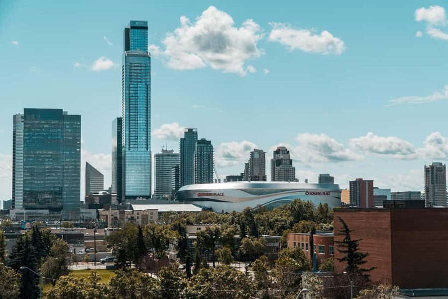 Edmonton: City Highlights Walking Tour | 3-Hour - Jasper Avenue at Street Level