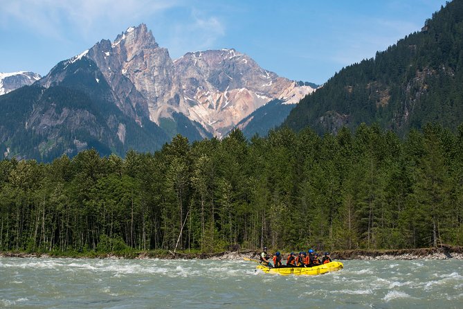 Elaho Whitewater Experience - Rapids, waves, and the main river run