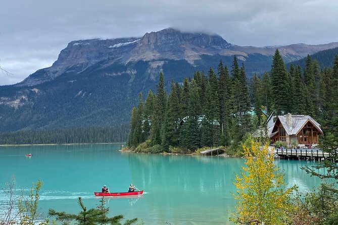 Emerald Lake Lake Louise Moraine Lake Half Day Tour - Key points before you book
