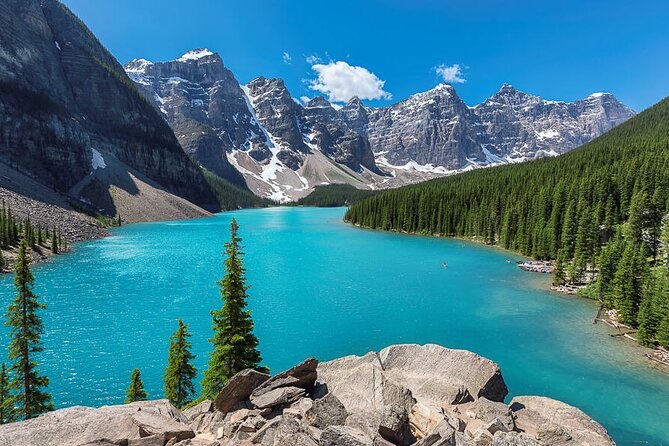 Experience Golden Hour at Moraine and Lake Louise - Lake Louise: a quiet first stop for about an hour