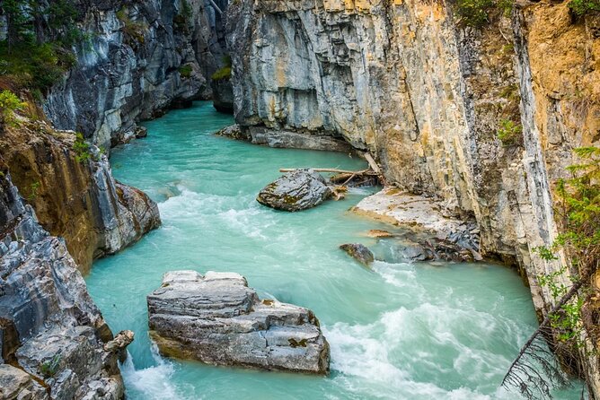Explore 3 National Parks - Exclusive Small Group Tour - Lake Louise is the headline stop