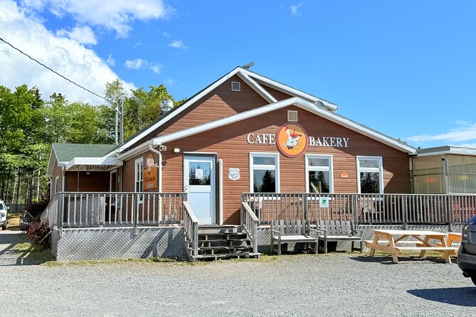 Explore Cabot Trail and Baddeck - The Gaelic College in fifteen minutes