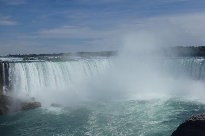 Fall for Niagara Tour - Who should book this Niagara day trip?
