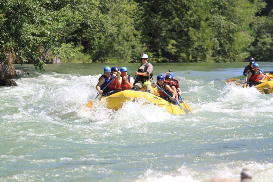 Family-Friendly Cheakamus Splash - The family water fight and possible river swim