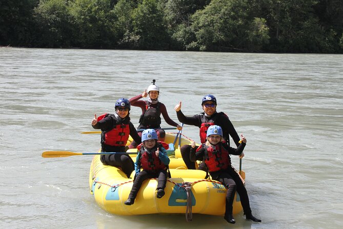 Family Friendly Cheakamus Splash Rafting - Safety gear, instruction, and the first few minutes