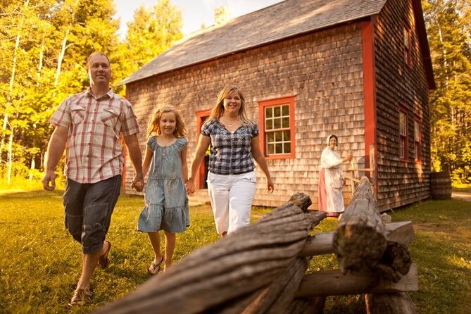 Family visit to the Acadian Historic Village - Walking through Acadian life from 1770 to 1949