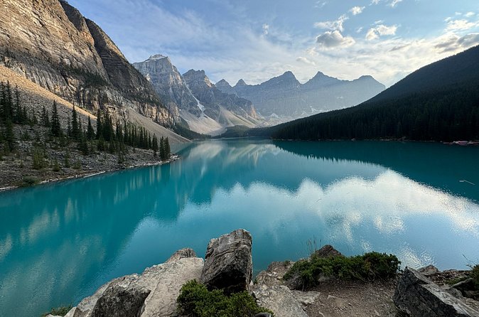 From Banff: Affordable Moraine Lake and Lake Louise Shuttle Bus - Who will get the most from this outing