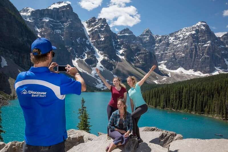 From Banff: Lake Louise and Moraine Lake Sightseeing Tour - The Bow Valley Parkway sets the tone