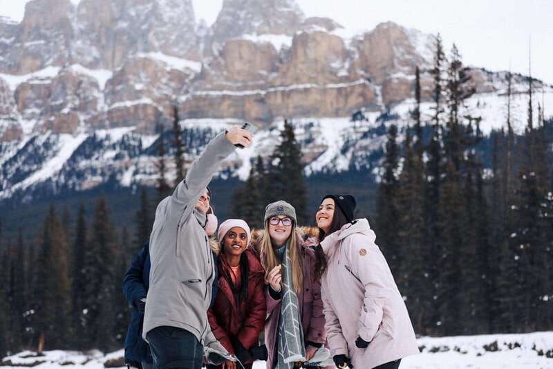 From Banff: Lake Louise & Yoho Full Day Tour - Starting from Banff on the Bow Valley Parkway