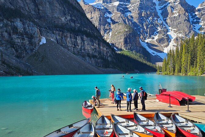 From Banff: Moraine Lake and Lake Louise Half Day Tour - Second stop: Moraine Lake and the Rockpile