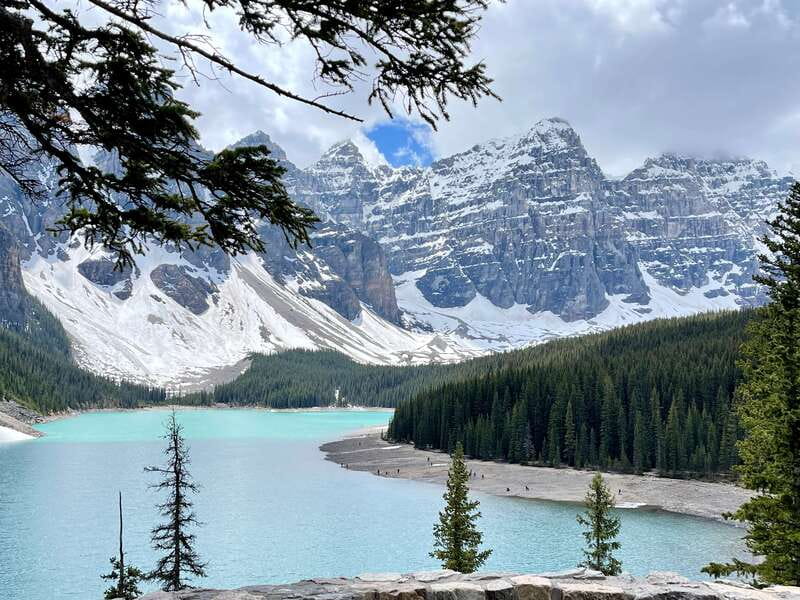 From Calgary: Banff & Yoho National Parks Private Day Tour - A full day from Calgary into the Canadian Rockies