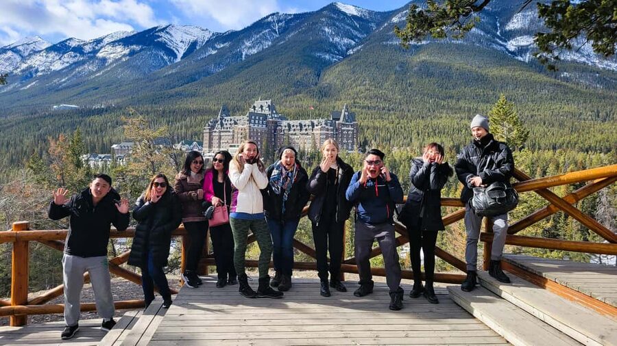 From Calgary/Canmore: Banff National Park Premium Day Trip - Two Jack Lake and Lake Minnewanka start the sightseeing
